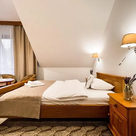 Bacowka Bialy Jelen * Iwkowa