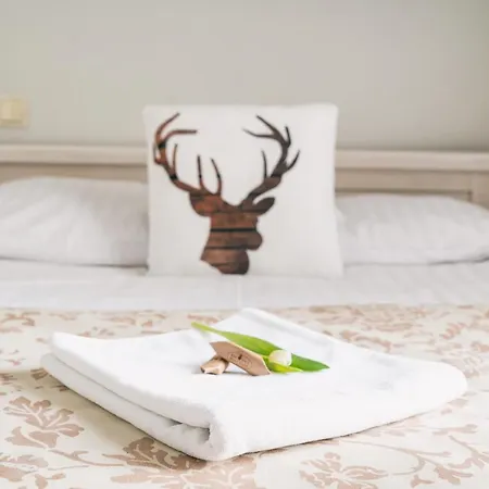 Farm stay Bacowka Bialy Jelen Iwkowa
