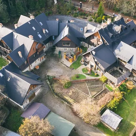 Bacowka Bialy Jelen Çiftlik konaklama *