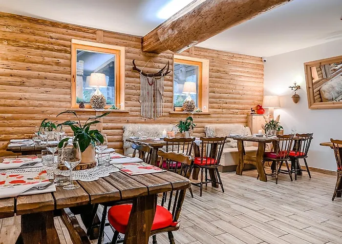 Bacówka Biały Jeleń Gospodarstwo agroturystyczne Iwkowa